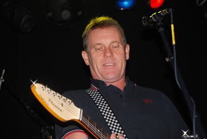 Dave Wakeling The Scoop From Dave Wakeling Of The English Beat
