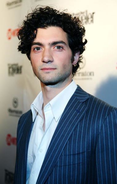 David Alpay ampaposThe Vampire Diariesampapos Season 4 casts David Alpay