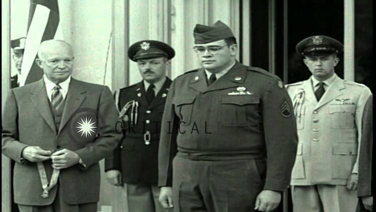 David B. Bleak President Dwight D Eisenhower awards Medal of Honor to Sgt