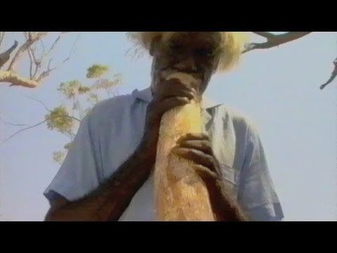 David Blanasi Didgeridoo virtuoso David Blanasi Outback Adventures 1998 YouTube