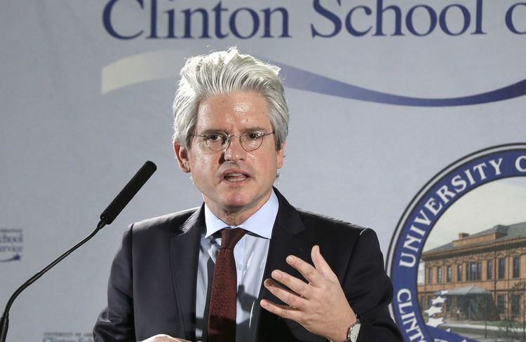 David Brock How David Brock Built an Empire to Put Hillary in the