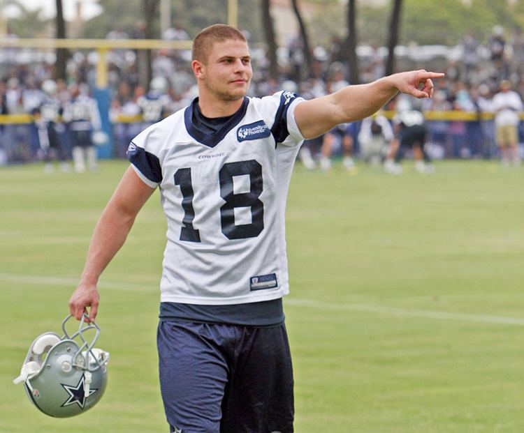 Oct. 31, 2010 - Arlington, Texas, United States of America - Dallas Cowboys  place kicker David Buehler #18 lines up for the PAT during game action as  the Jacksonville Jaguars rout the