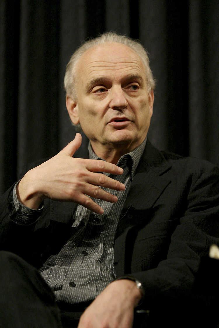 David Chase kpihnkchasejpg06132007dr7e7ntjpg