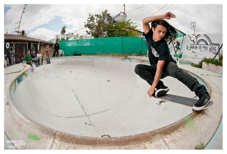 David González (skateboarder) David Gonzalez Skater of the Year Radballs Skateboard Blog