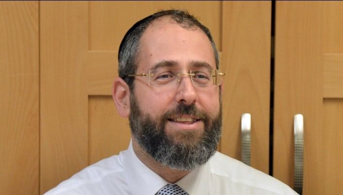 David Lau Chief rabbi calls for rabbinical input on all legislation