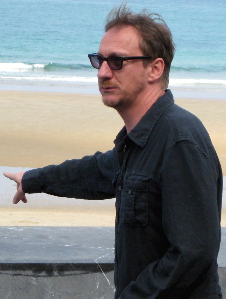 David Thewlis David Thewlis Wikipedia