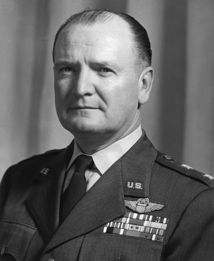 David William Hutchison MAJOR GENERAL DAVID WILLIAM HUTCHISON US Air Force Biography
