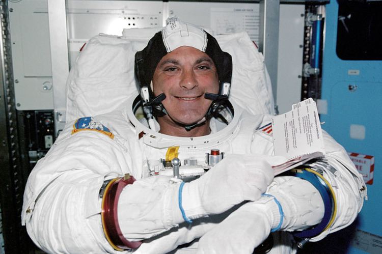 David Wolf (astronaut) uniphi good Astronaut David Wolf MD EE