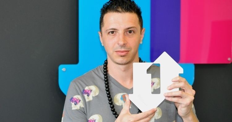 David Zowie House Every Weekend brings Friday feeling to singles chart
