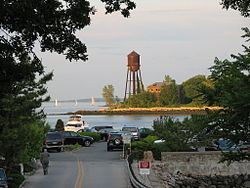 Davids' Island (New York) httpsuploadwikimediaorgwikipediacommonsthu