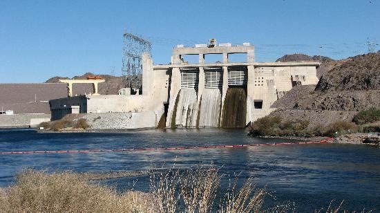 Davis Dam httpsmediacdntripadvisorcommediaphotos01