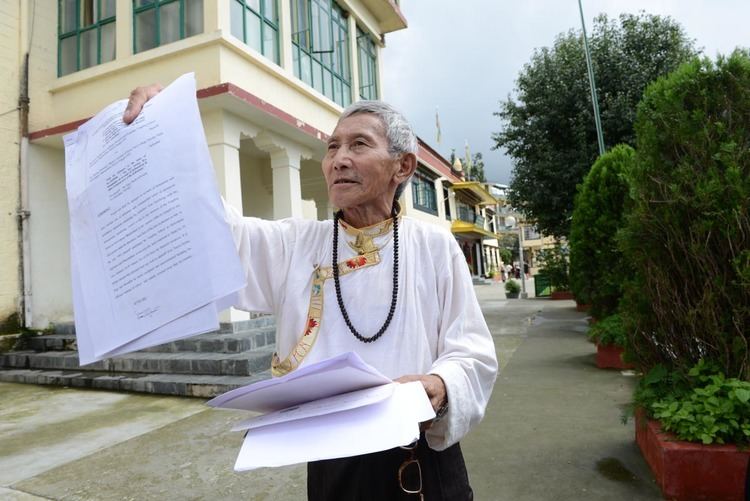 Dawa Tsering Yongling school MP Dawa Tsering accused of corruption Tibet Sun
