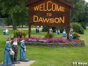 Dawson, Minnesota wwwroadsideamericacomattractimagesmnMNDAWgno