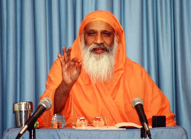 Dayananda Saraswati (Arsha Vidya) Swami Dayananda Saraswati Arsha Drishti