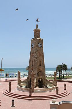 Daytona Beach Coquina Clock Tower httpsuploadwikimediaorgwikipediacommonsthu