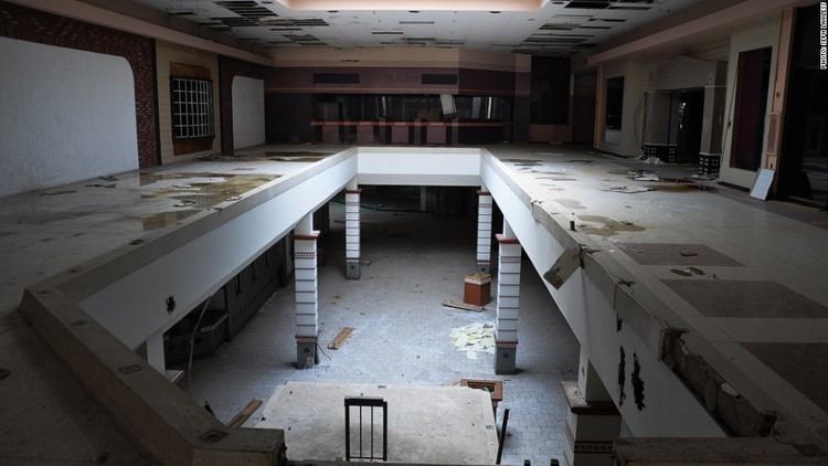 Dead mall Macy39s closings could leave a trail of dead malls Jan 11 2016