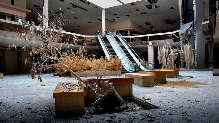 Dead mall Autopsy of America Photos of dead shopping malls Jun 30 2014