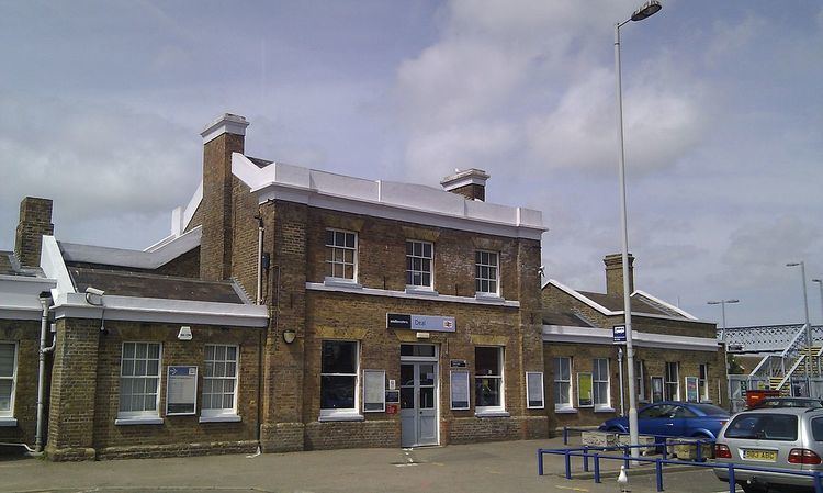 Deal railway station