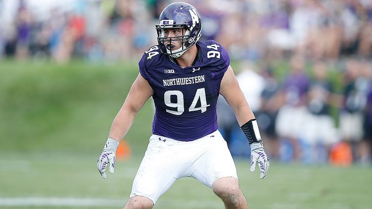 Dean Lowry 2016 NFL draft The case for drafting Northwestern DE Dean Lowry