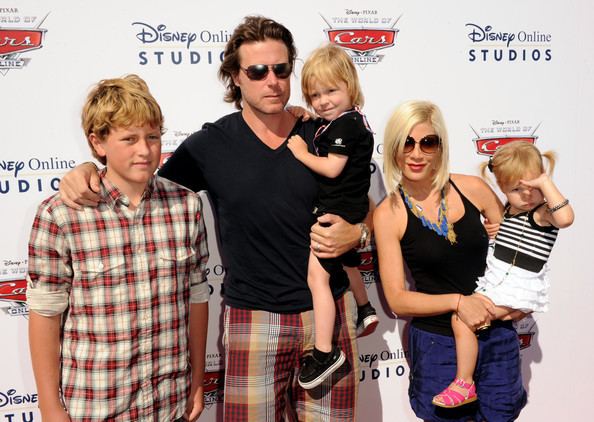 Dean McDermott Dean McDermott and Tori Spelling Photos Photos DisneyPixar