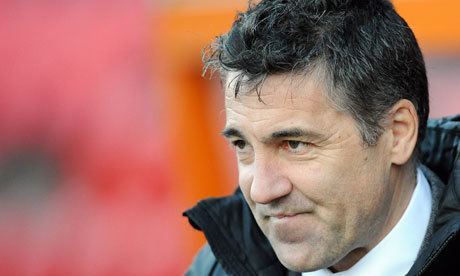Dean Saunders Wolves appoint Dean Saunders as manager to replace Stale