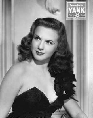 Deanna Durbin httpsuploadwikimediaorgwikipediacommons44