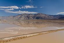 Death Valley httpsuploadwikimediaorgwikipediacommonsthu