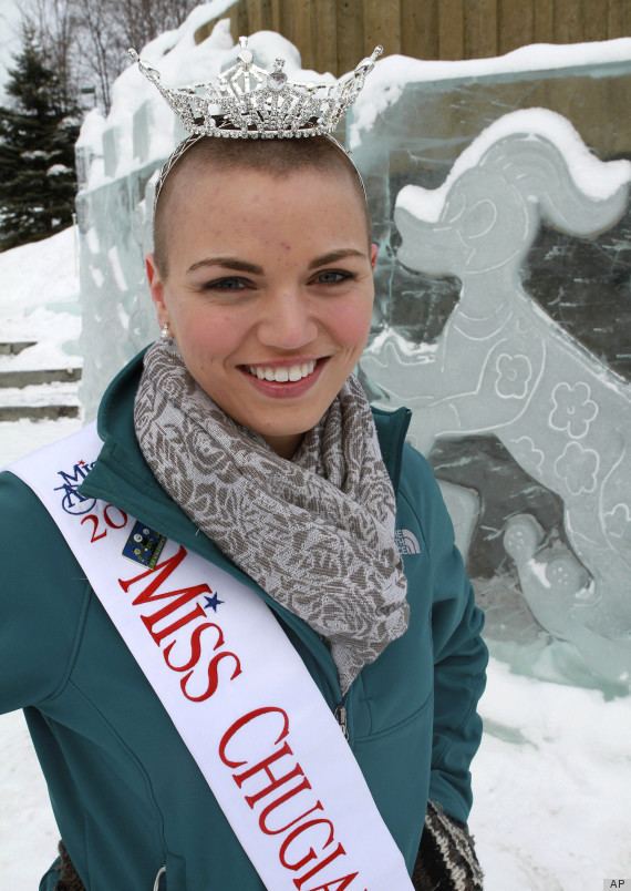 Debbe Ebben Debbe Ebben Beauty Queen Who Shaved Head Wins Miss