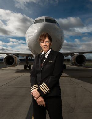 Deborah Lawrie Womens museum would inspire girls says pioneer pilot
