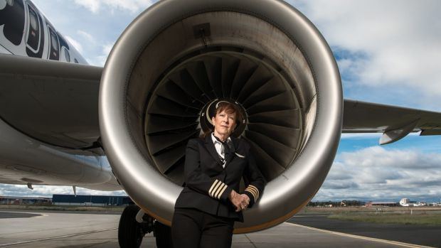 Deborah Lawrie Womens museum would inspire girls says pioneer pilot