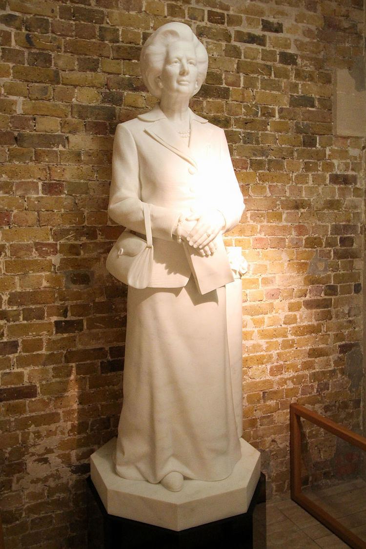 Decapitation of a statue of Margaret Thatcher
