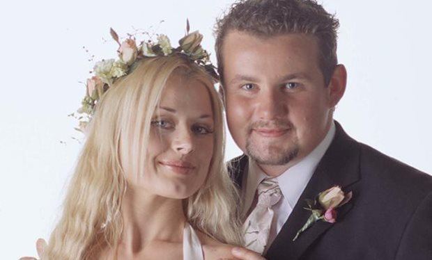 Dee Bliss Dee Bliss is back on Neighbours 13 years after being killed off