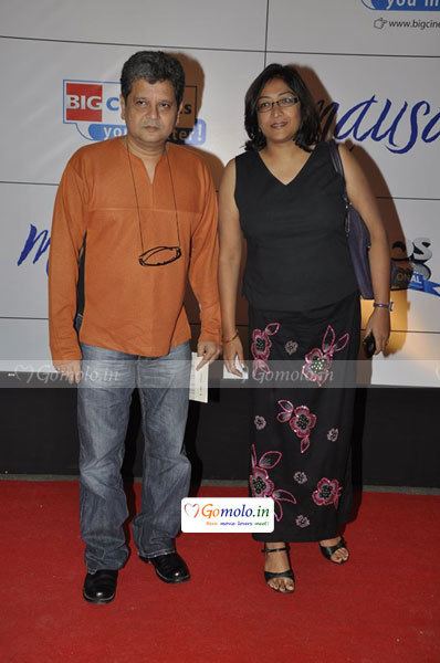 Deepa Bhatia Amol Gupte and Deepa Bhatia at Mausam Hindi movie premiere