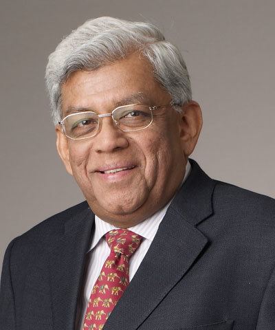 Deepak Parekh Business Tycoons and there Education