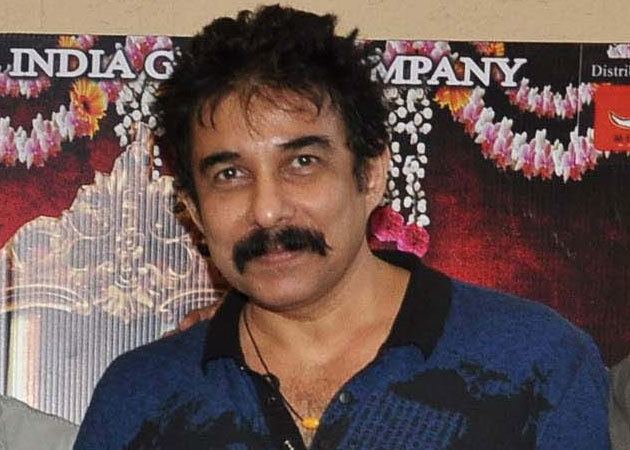 Deepak Tijori Deepak Tijori to start shooting Dare You in December