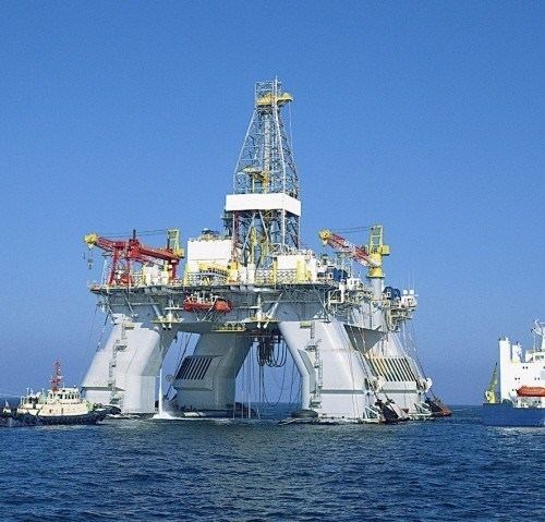 Deepwater Nautilus Transocean Drilling Rig Drops Traveling Block During GoM Well