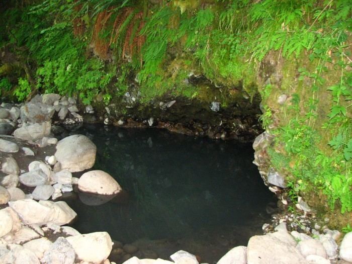 Deer Creek Hot Springs The Best Hot Springs In Oregon