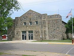 Deerwood Auditorium httpsuploadwikimediaorgwikipediacommonsthu
