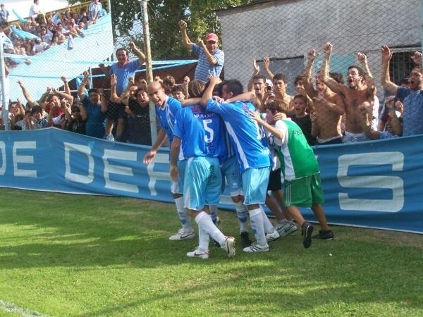 Defensores Unidos Defensores Unidos achic la diferencia en el historial del clsico