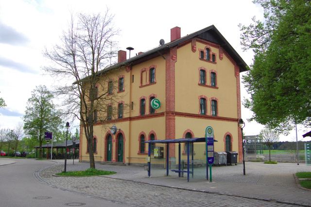 Deisenhofen station