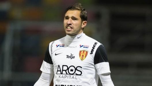 Dejan Garaca Fotbolltransferscom Officiellt Syrianska FC frlnger