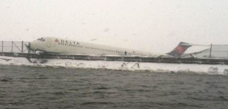 Delta Air Lines Flight 1086 The Crash of Delta 1086 Is Exactly Why Airlines Cancel Flights for Snow