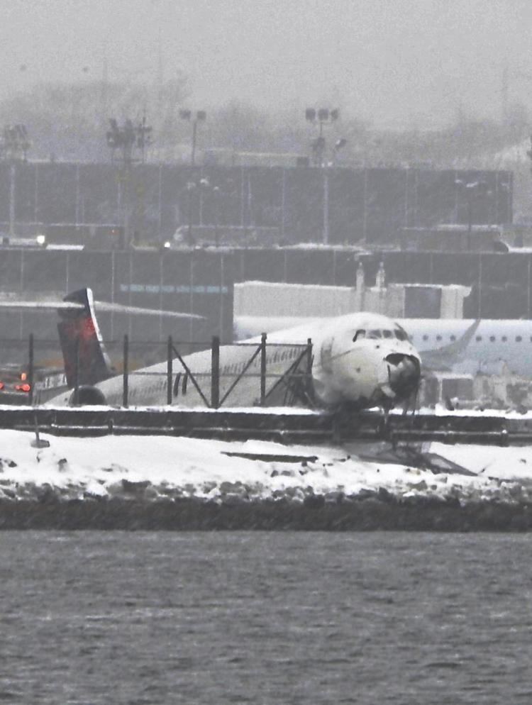 Delta Air Lines Flight 1086 Brake failure one theory being probed in Delta runway crash NY