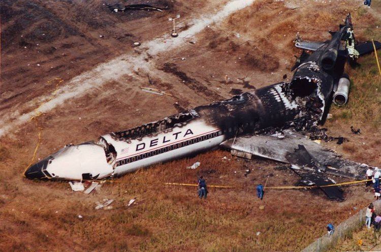 Delta Air Lines Flight 1141 Air Disasters on Twitter quotPilot Error Delta Air Lines Flight 1141