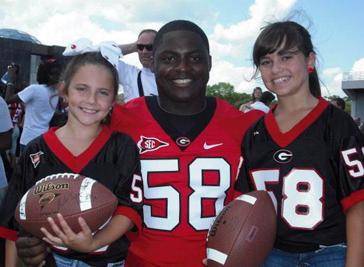 Demarcus Dobbs Family opens home hearts to UGA defensive end Demarcus