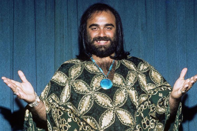 Demis Roussos Greek singer Demis Roussos dies aged 69 Mirror Online