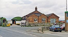 Denbigh railway station httpsuploadwikimediaorgwikipediacommonsthu