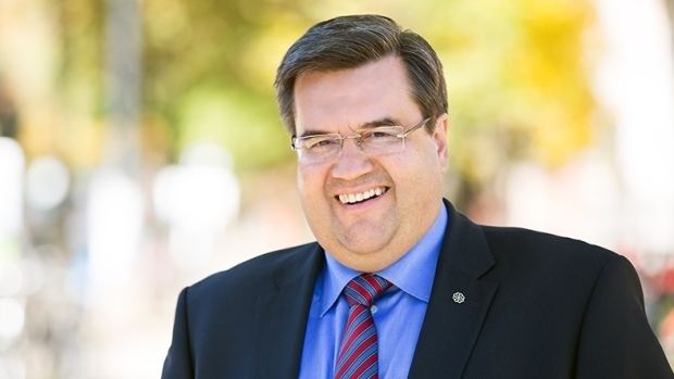 Denis Coderre Denis Coderre elected Montreal39s new mayor Municipal
