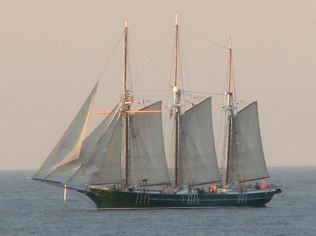 Denis Sullivan (schooner) SV Denis Sullivan Sailing the Great Lakes