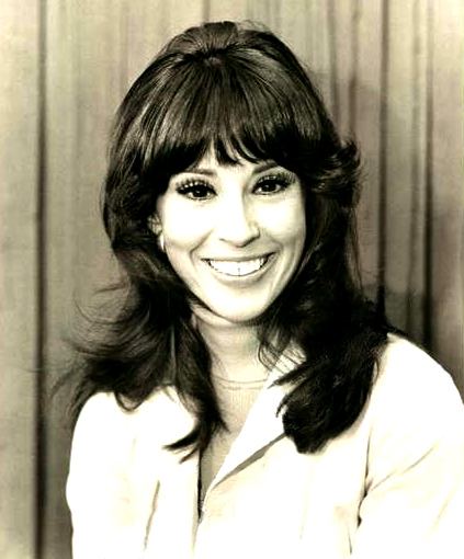 Denise Alexander httpsuploadwikimediaorgwikipediacommons44